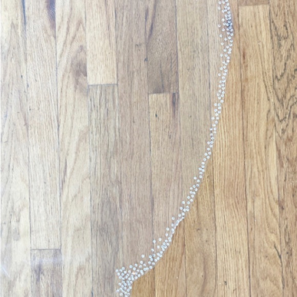 Dracy Veil by Sara Gabriel - Picture 3 of 7